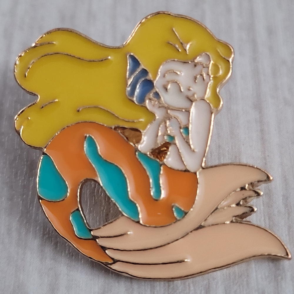 Mermaid Listening To A Conch Shell Enamel Pin